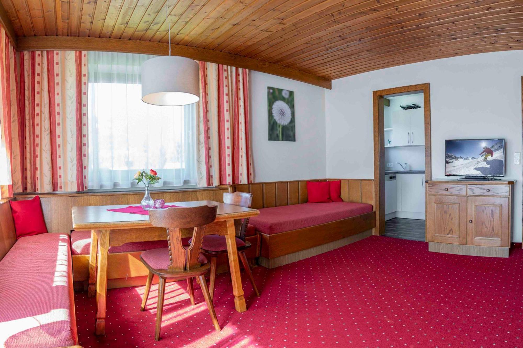 Ferienwohnungen Monja Und Dietmar Thoeni Arzl im Pitztal Kültér fotó