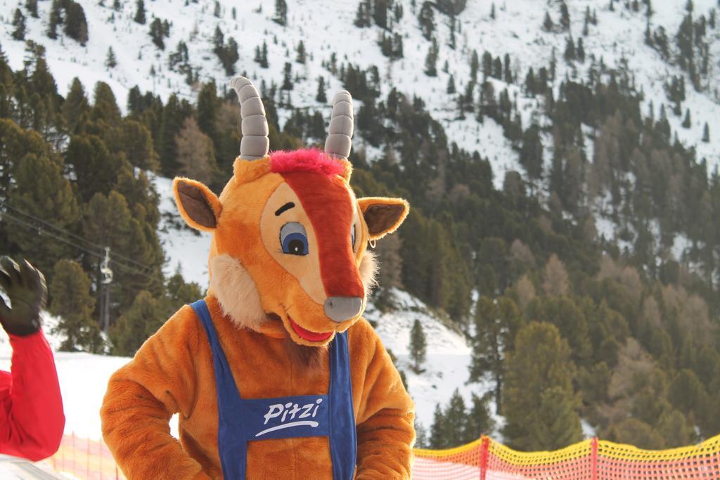 Ferienwohnungen Monja Und Dietmar Thoeni Arzl im Pitztal Kültér fotó